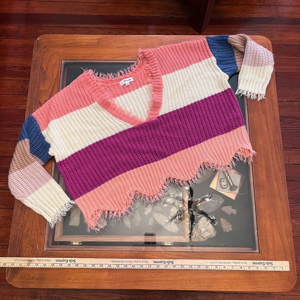 Macaron Cropped Sweater Colorful Small But really an XL Colorful - Picture 5 of 16